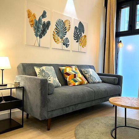 Duplex Moderno Y Acogedor Junto A Atocha Apartment Madrid Bagian luar foto