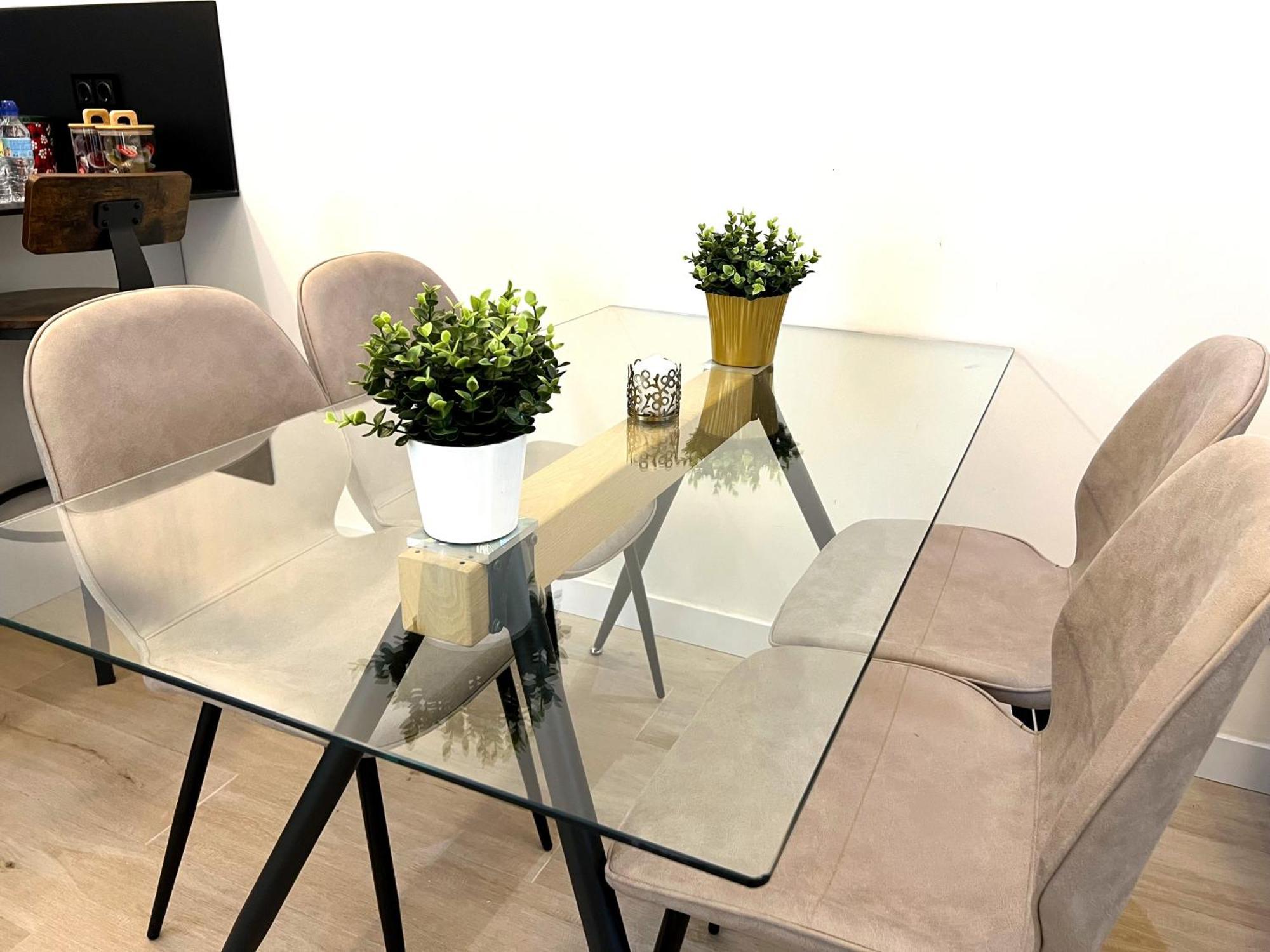 Duplex Moderno Y Acogedor Junto A Atocha Apartment Madrid Bagian luar foto
