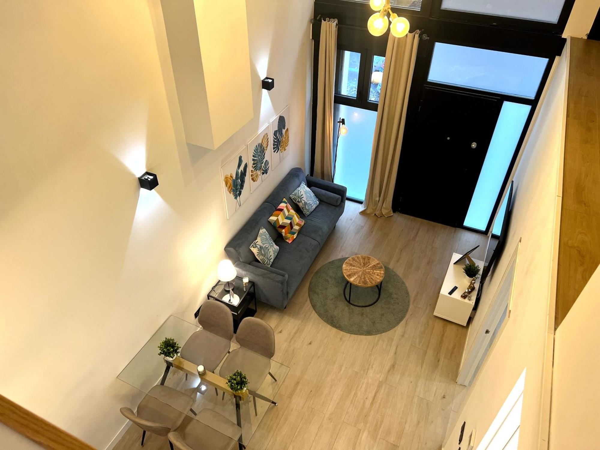 Duplex Moderno Y Acogedor Junto A Atocha Apartment Madrid Bagian luar foto
