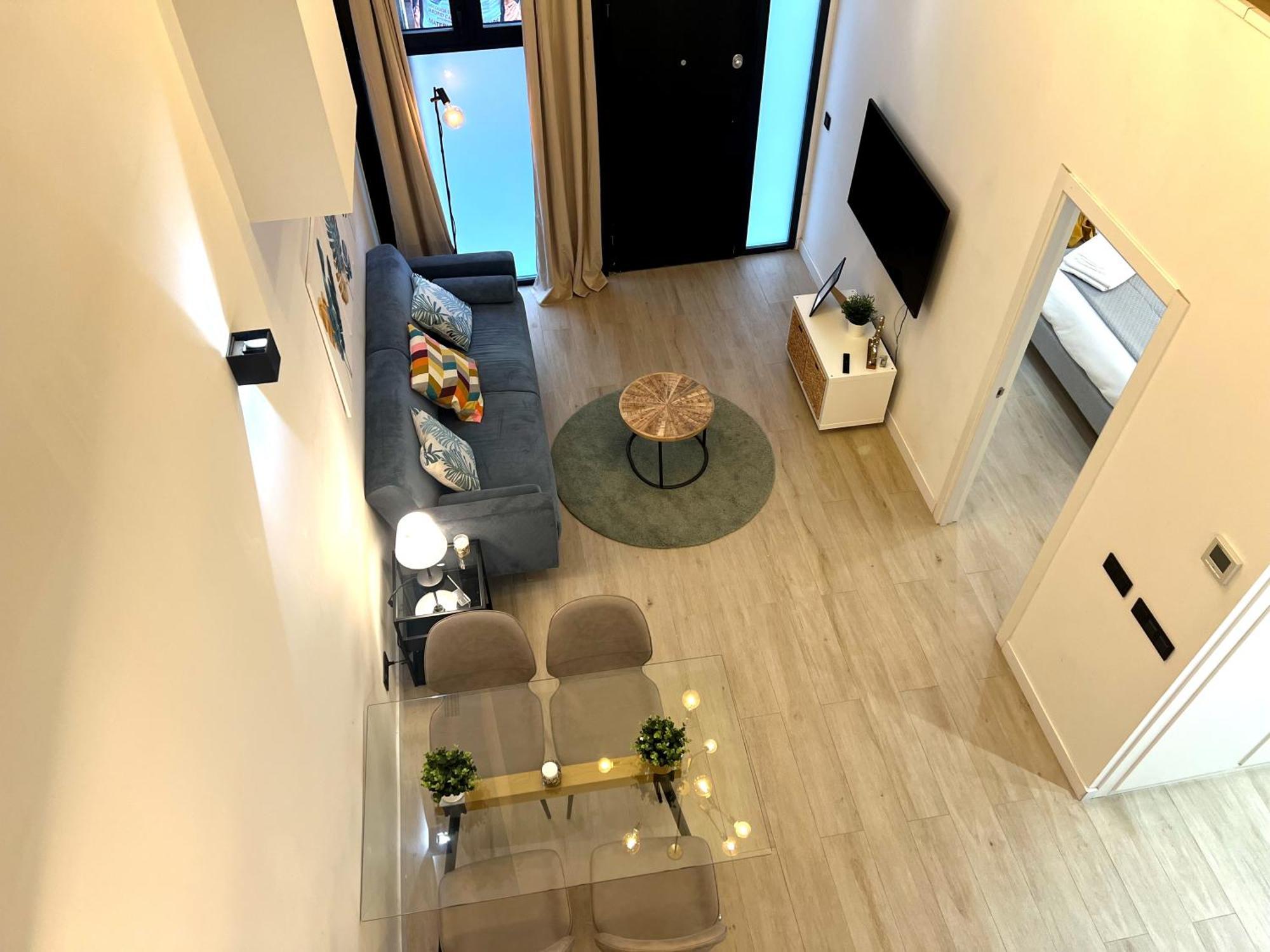 Duplex Moderno Y Acogedor Junto A Atocha Apartment Madrid Bagian luar foto
